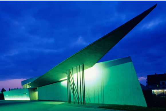 Vitra fire station, Baden-Wuerttemberg, Weil am Rhein, Germany Photograph: LOOK Die Bildagentur der Fotogra/Alamy