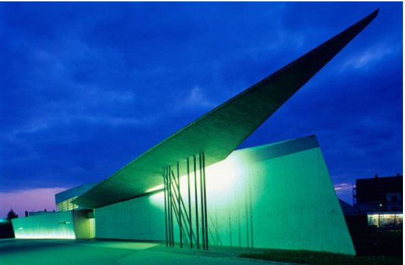 Vitra fire station, Baden-Wuerttemberg, Weil am Rhein, Germany Photograph: LOOK Die Bildagentur der Fotogra/Alamy